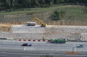 M0 autópálya támfal megerősítés. DOVI-Trade Kft